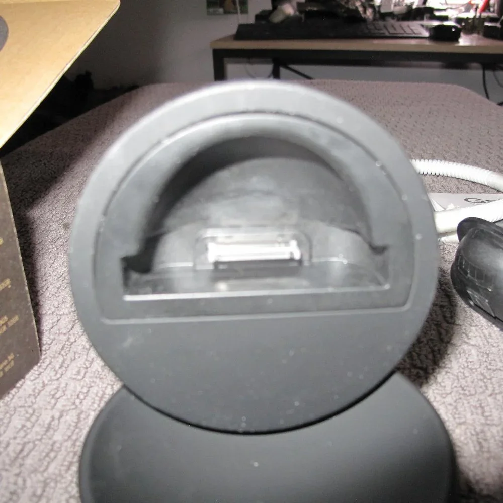 Motrr GL1-0KUN Galileo - App Controlled iOS Robotic Dock for Face Tracking